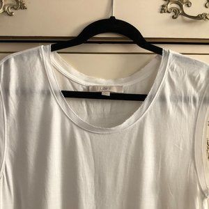 2 for $20 ❤️ LOFT White Tank